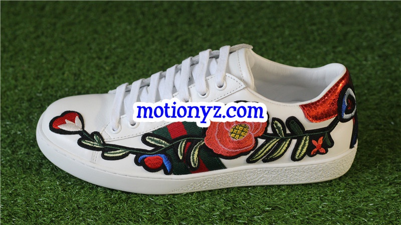 GC Ace Embroidered Low Top Sneaker Flower